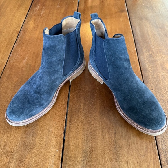 Sofft Leah Chelsea Boots in Navy Blue Suede, Women's Size 11 - Picture 4 of 12